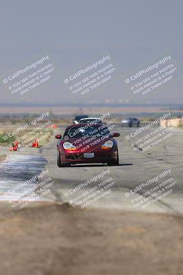 media/Sep-20-2025-Extreme Speed (Sat) [[1fcc23683c]]/Orange (Mid Intermediate)/Session 2 (Sunrise)/